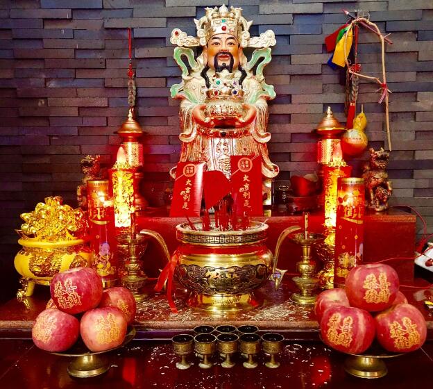 風(fēng)水先生解讀財(cái)神擺放的風(fēng)水講究與最佳位置